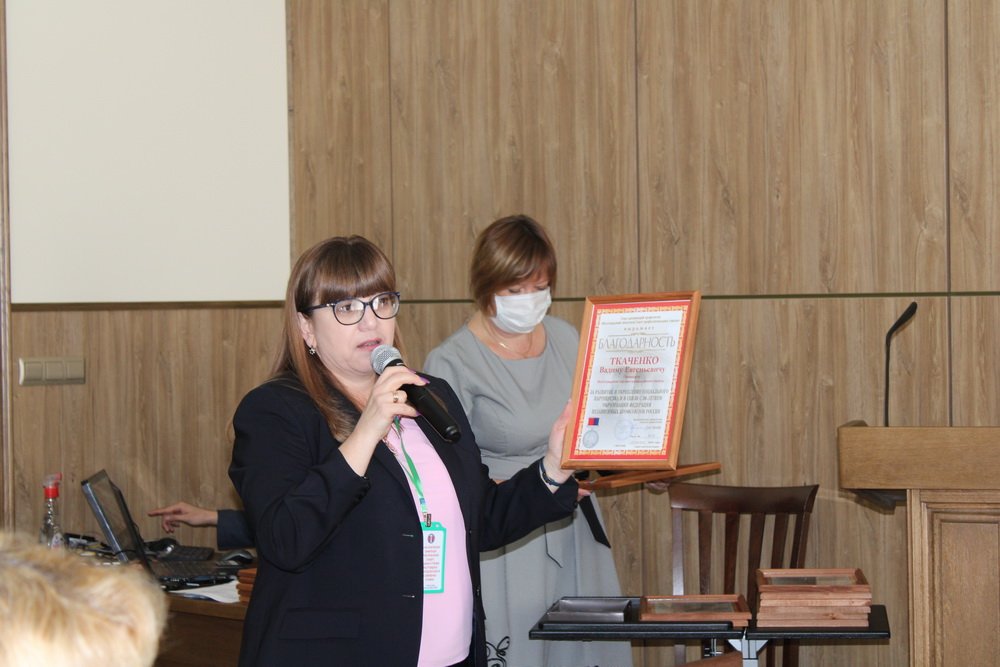 Татьяна Гензе смогла переизбраться  председателем Волгоградского облсовпрофа только после раздачи выборщикам алкоголя