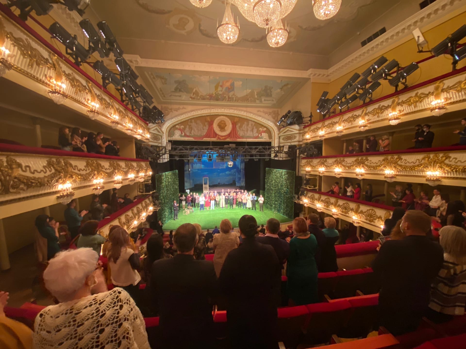 Весь зал аплодировал стоя: в НЭТе почтили память Отара Джангишерашвили