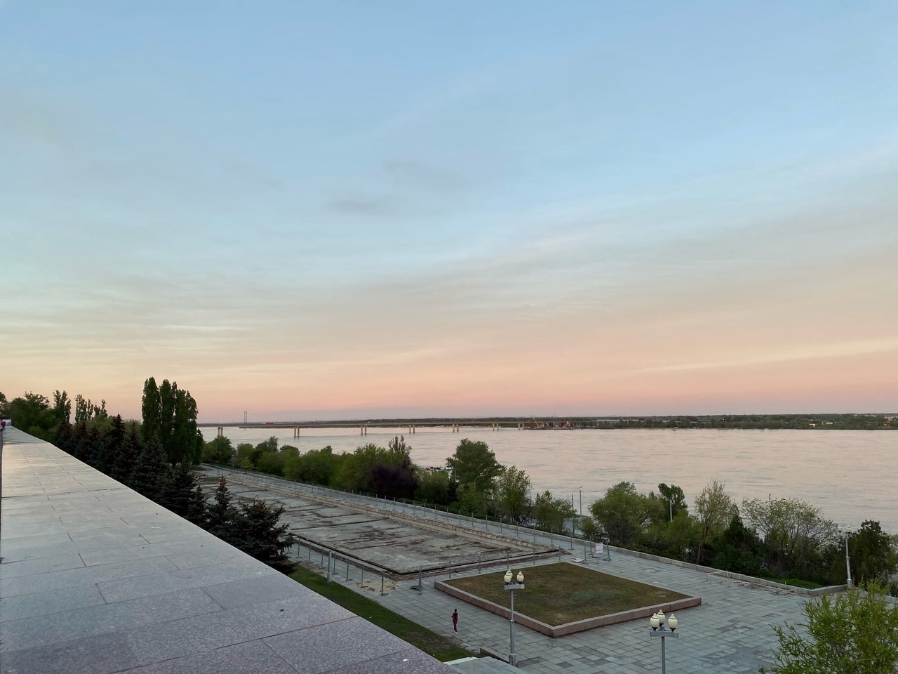 Почти 49 тысяч волгоградцев покинули РФ после начала спецоперации