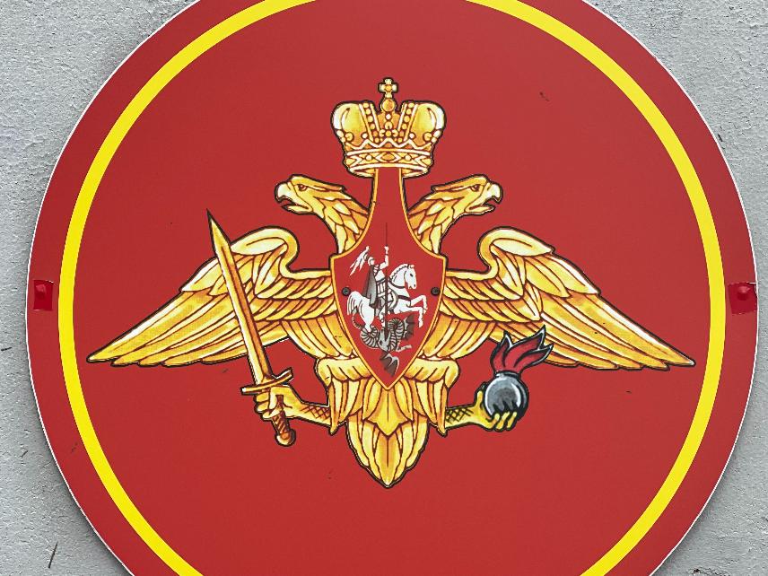 В тюрьму или на СВО: волгоградский депутат рассказал о новом законе