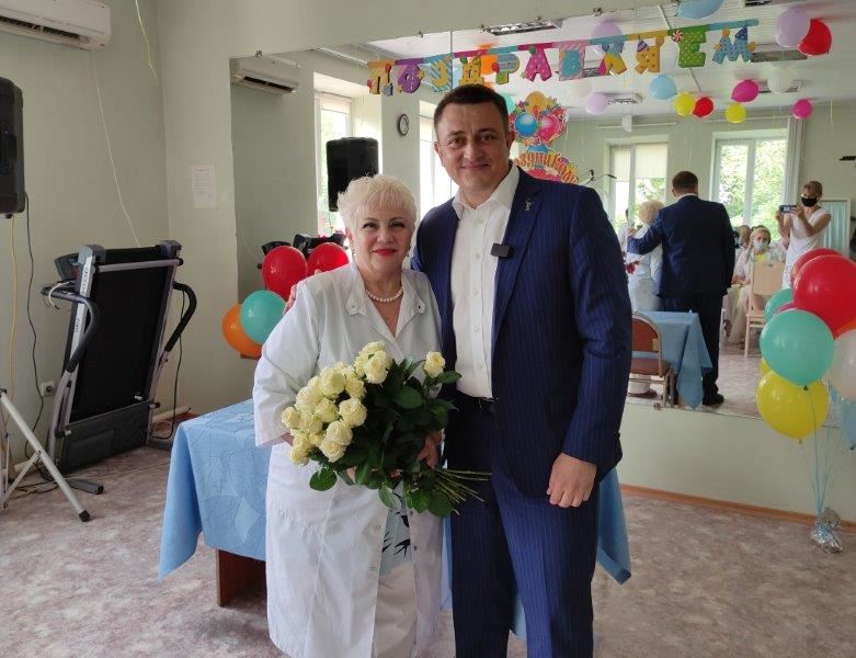 Неплательщика налогов из Волгограда «Единая Россия» выдвинула кандидатом в депутаты Госдумы 