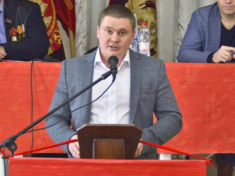 Главный коммунист Волжского сегодня будет пить