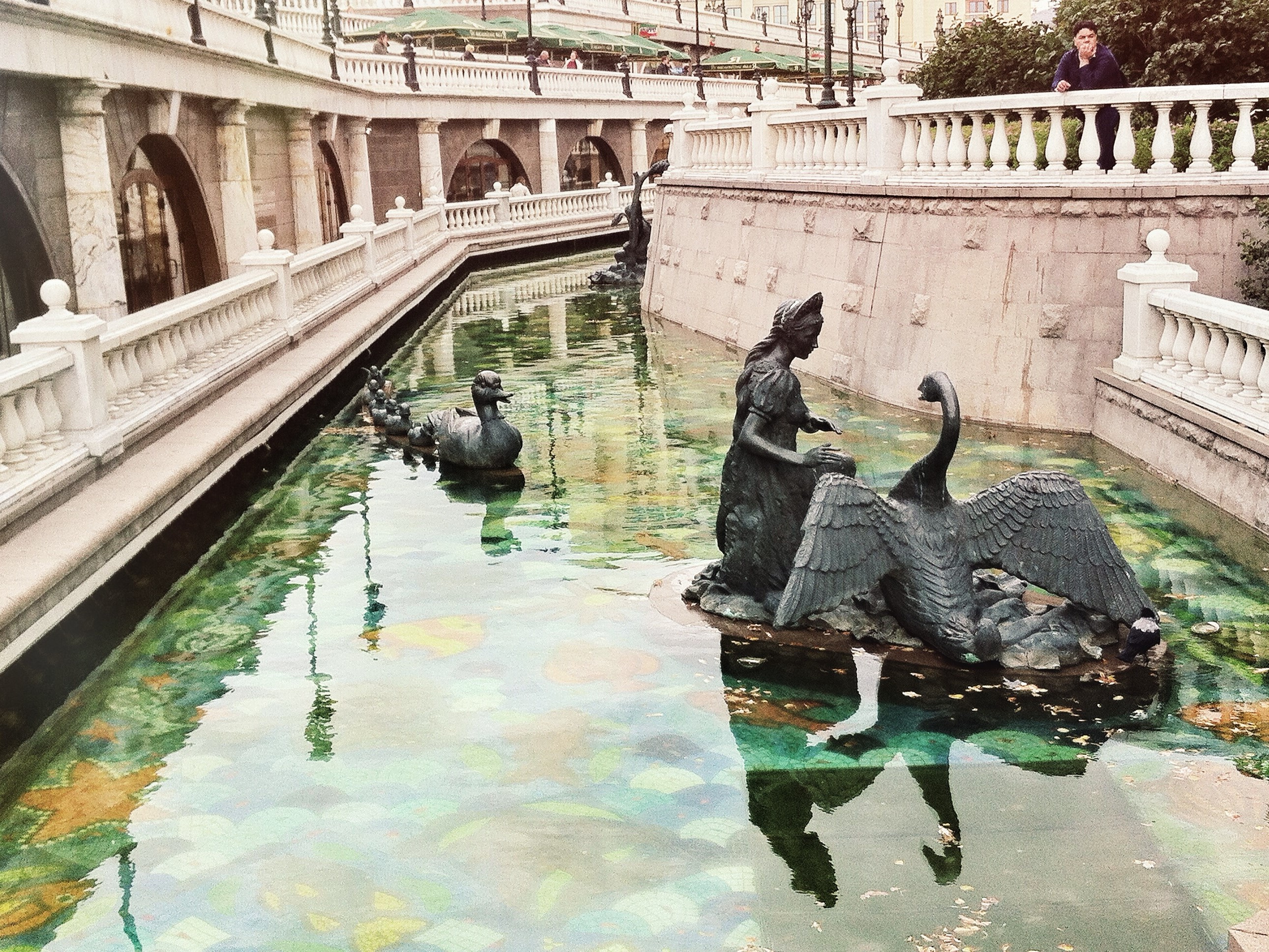 Бывший заммэра Волгограда на грани признания в любви одному известному мужчине