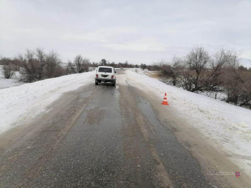 Несовершеннолетнего пешехода-нарушителя сбили в Волгоградской области