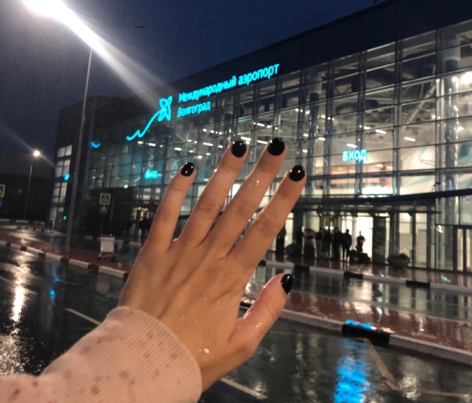 Пассажирский самолет экстренно приземлился в Волгограде: пассажиру стало плохо