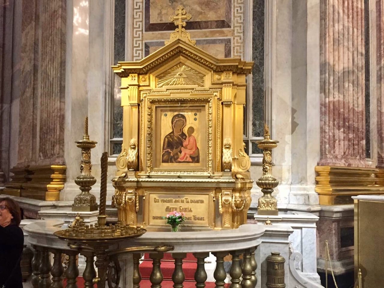 Волгоградская епархия РПЦ проигнорировала указания президента по коронавирусу