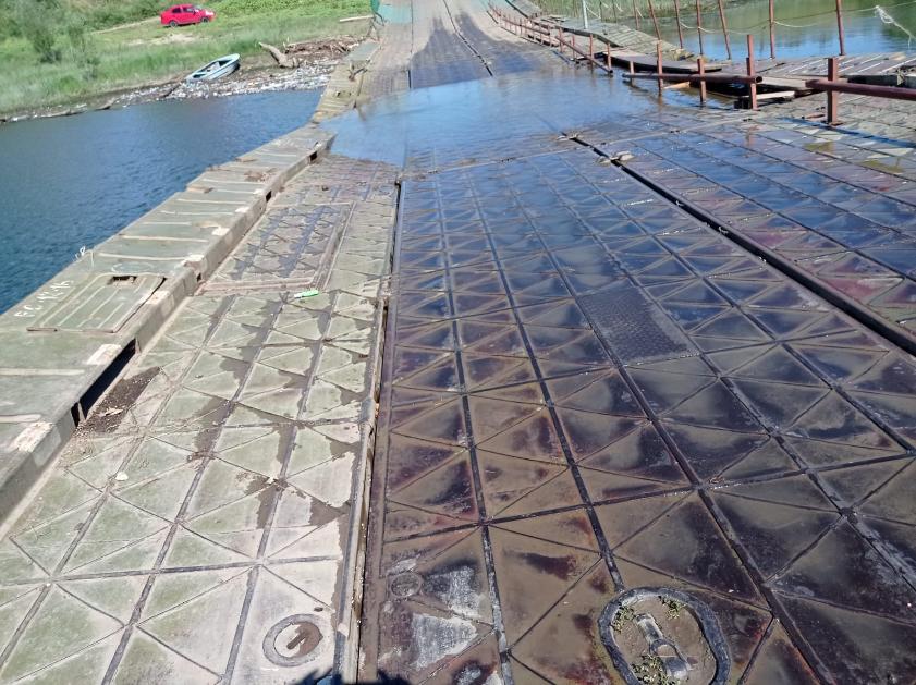 Ушел под воду мост в Волгоградской области