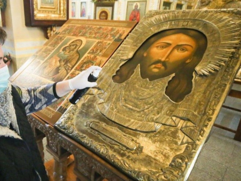 Власти требуют закрытия всех православных храмов в Волгограде