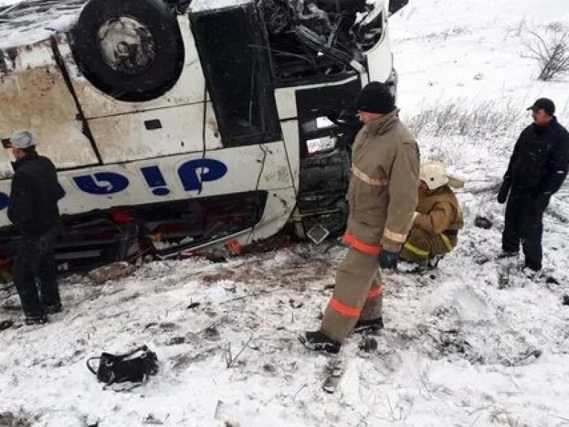 Двое погибли, 19 в больнице: автобус «Москва-Волгоград» перевернулся под Тамбовом