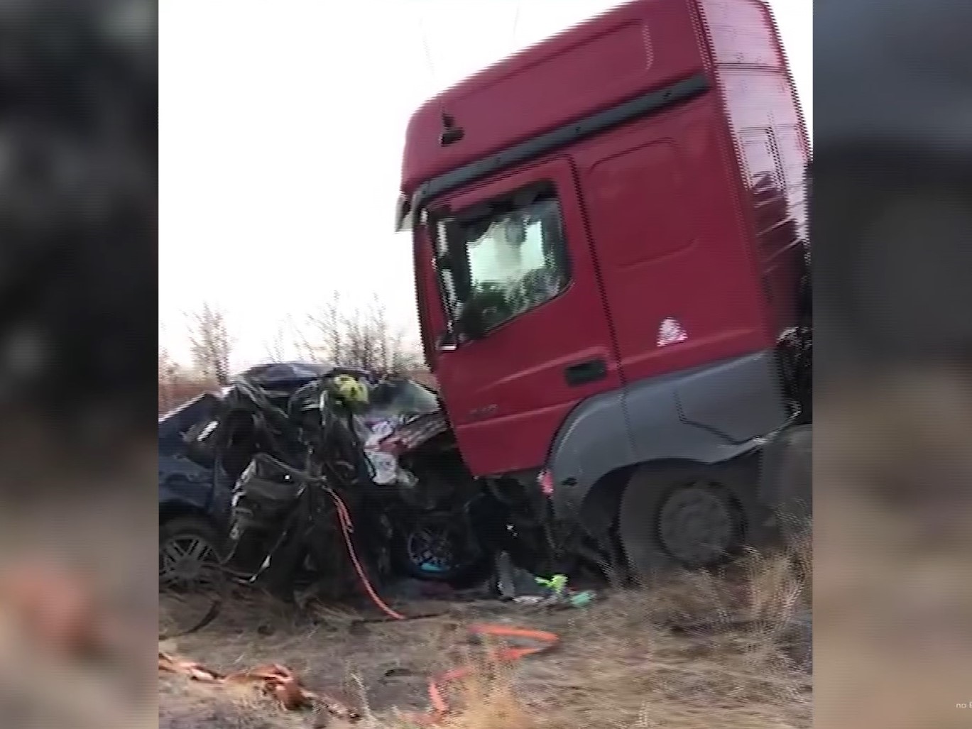 Мама с четырехлетним ребенком погибли в ДТП с фурой под Волгоградом