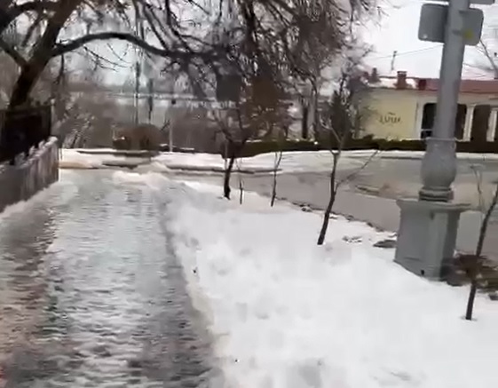 Волгоград покрылся льдом: мэр Марченко опять все проспал