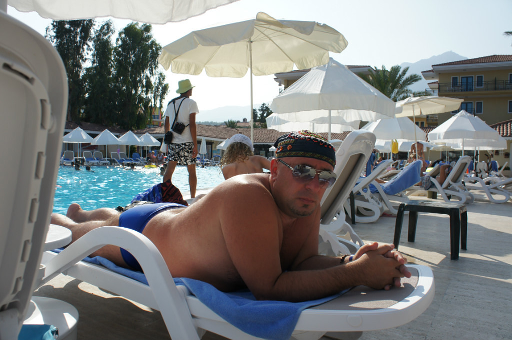 Главный по культуре в Волгоградской области Станислав Малых раздал миллион бюджетных рублей