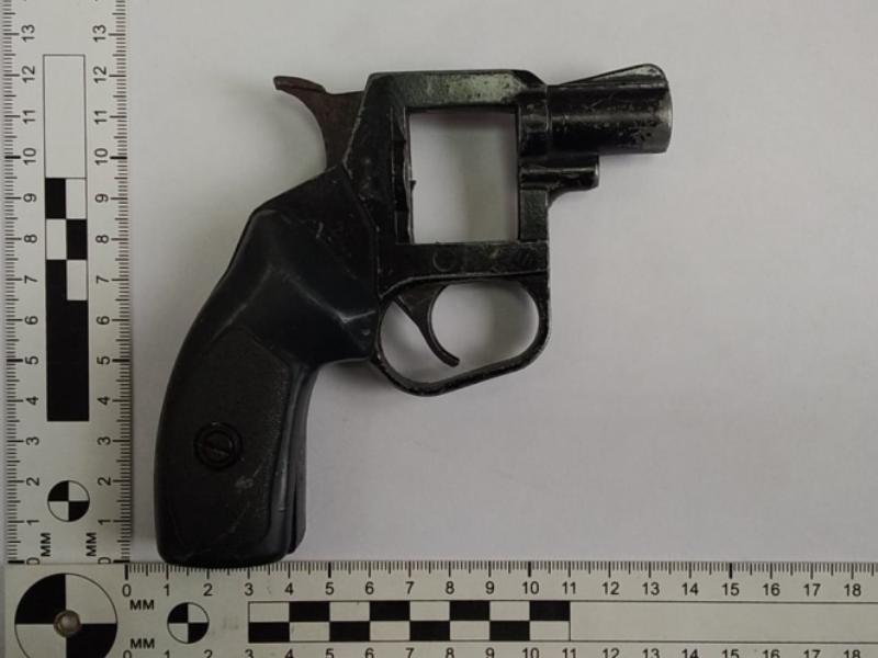 В Волгоградской области экс-зечка угрожала врачу пистолетом  