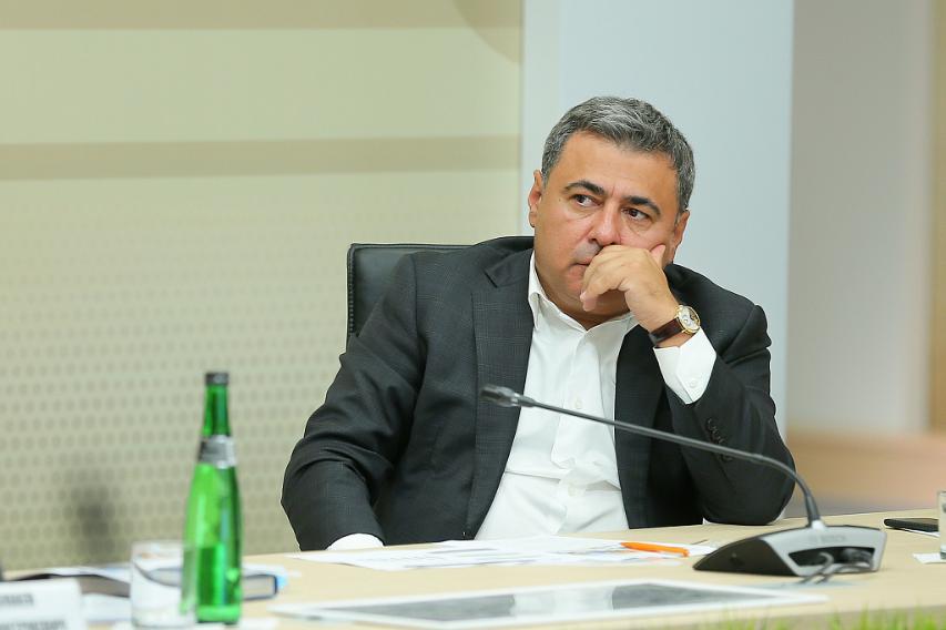 Кто платит налоги в казну, рассказал волгоградский депутат