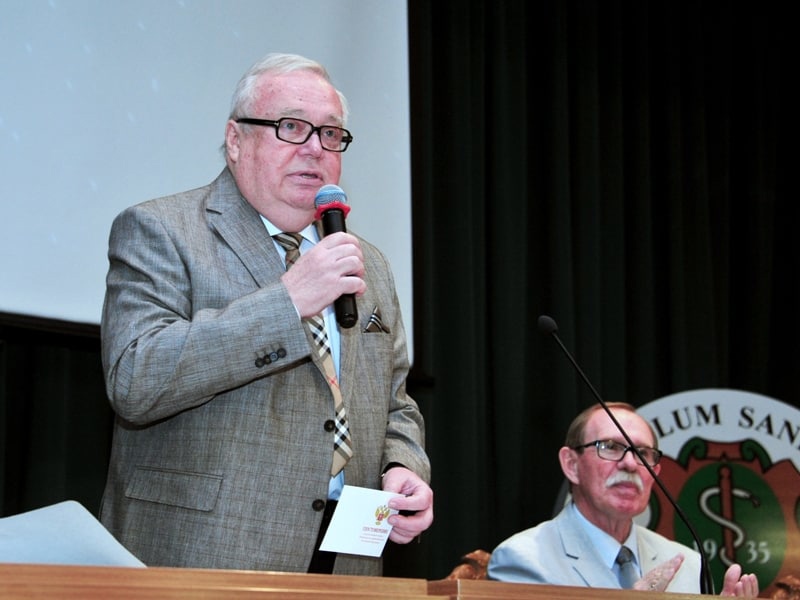 Владимир Путин наградил орденом легендарного ректора Волгоградского медуниверситета