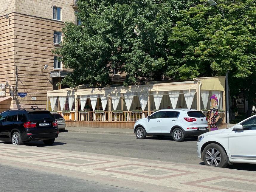 В Волгограде открылись летние кафе после карантина