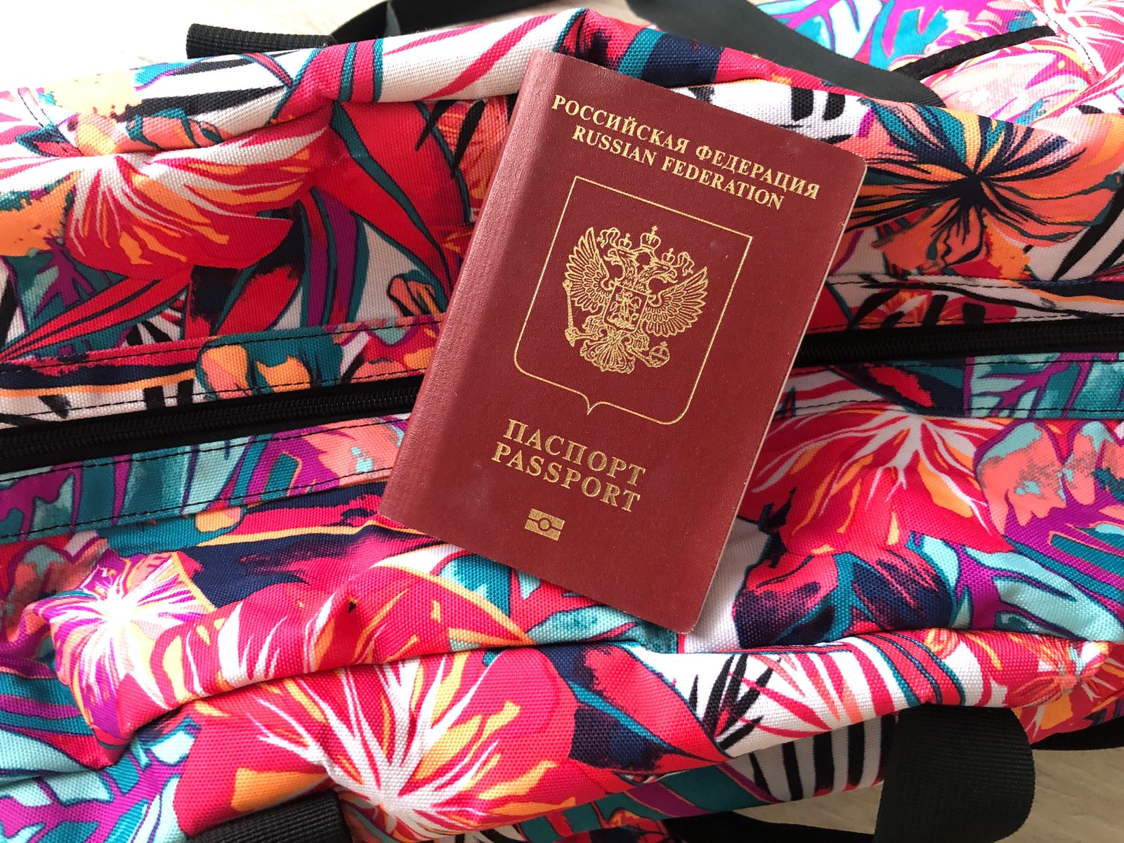 У волгоградцев могут обнулить все действующие визы