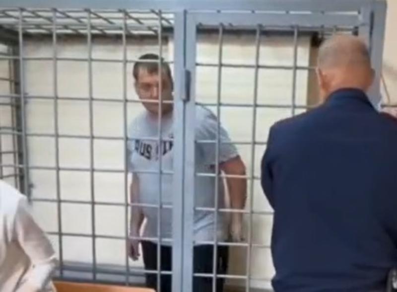 Спасатель и его начальник идут под суд за пьяные покатушки на катере, где погибли люди