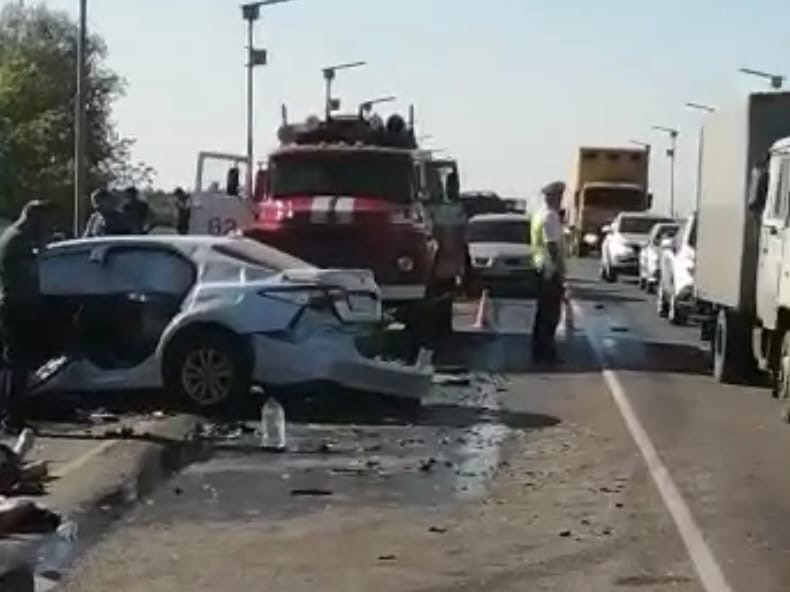 53 штрафа за превышение скорости за год заработал водитель, устроивший смертельное ДТП с цементовозом под Волгоградом