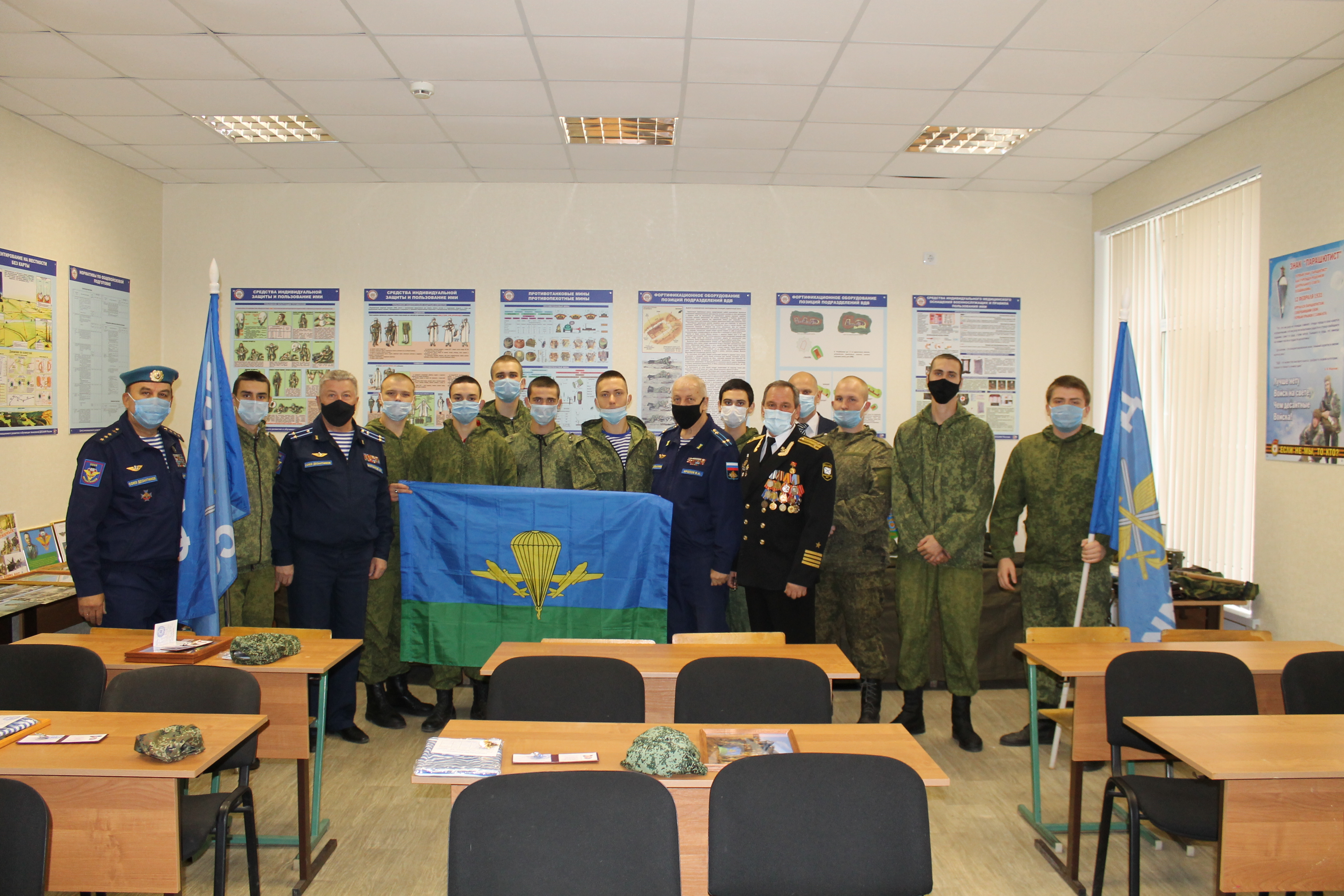 Волгоградская автошкола ДОСААФ России выпустила водетелей-десантников