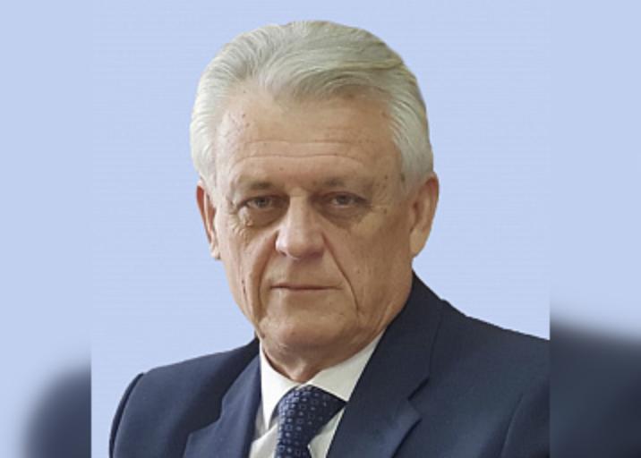 Бывший глава Урюпинского района начал получать зарплату в областной думе