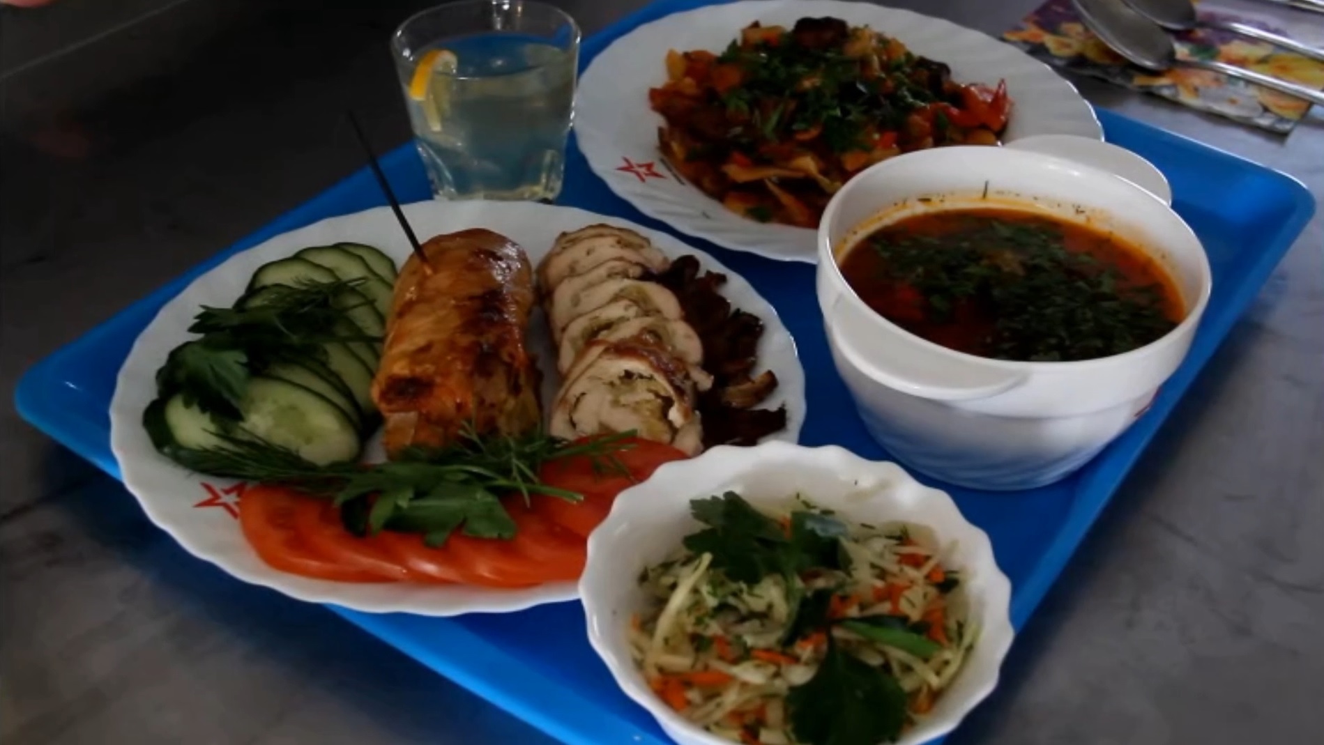 Под Волгоградом военные повара и пекари устроили битву