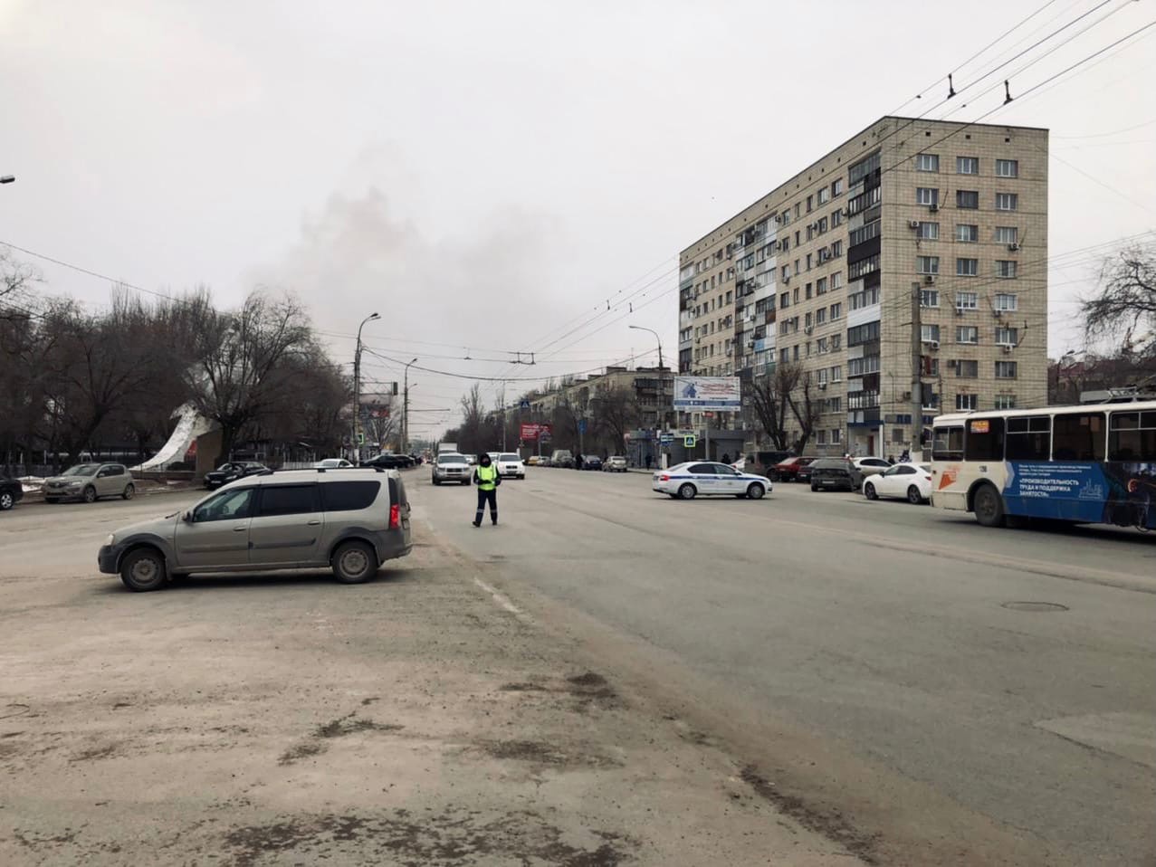 Качинское училище волгоград. Дзержинский район Волгограда кача. Качинский рынок Волгоград 2005. Остров свободы Волгоград.