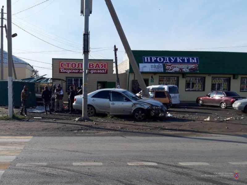 Завершено расследование дела на волгоградца, влетевшего на машине в рынок с людьми