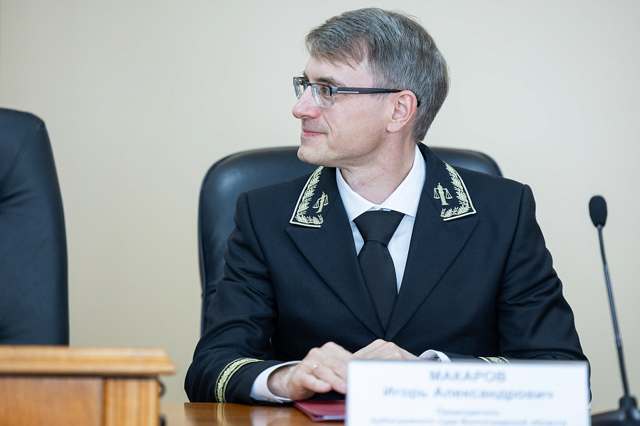 В Волгограде представили нового руководителя суда