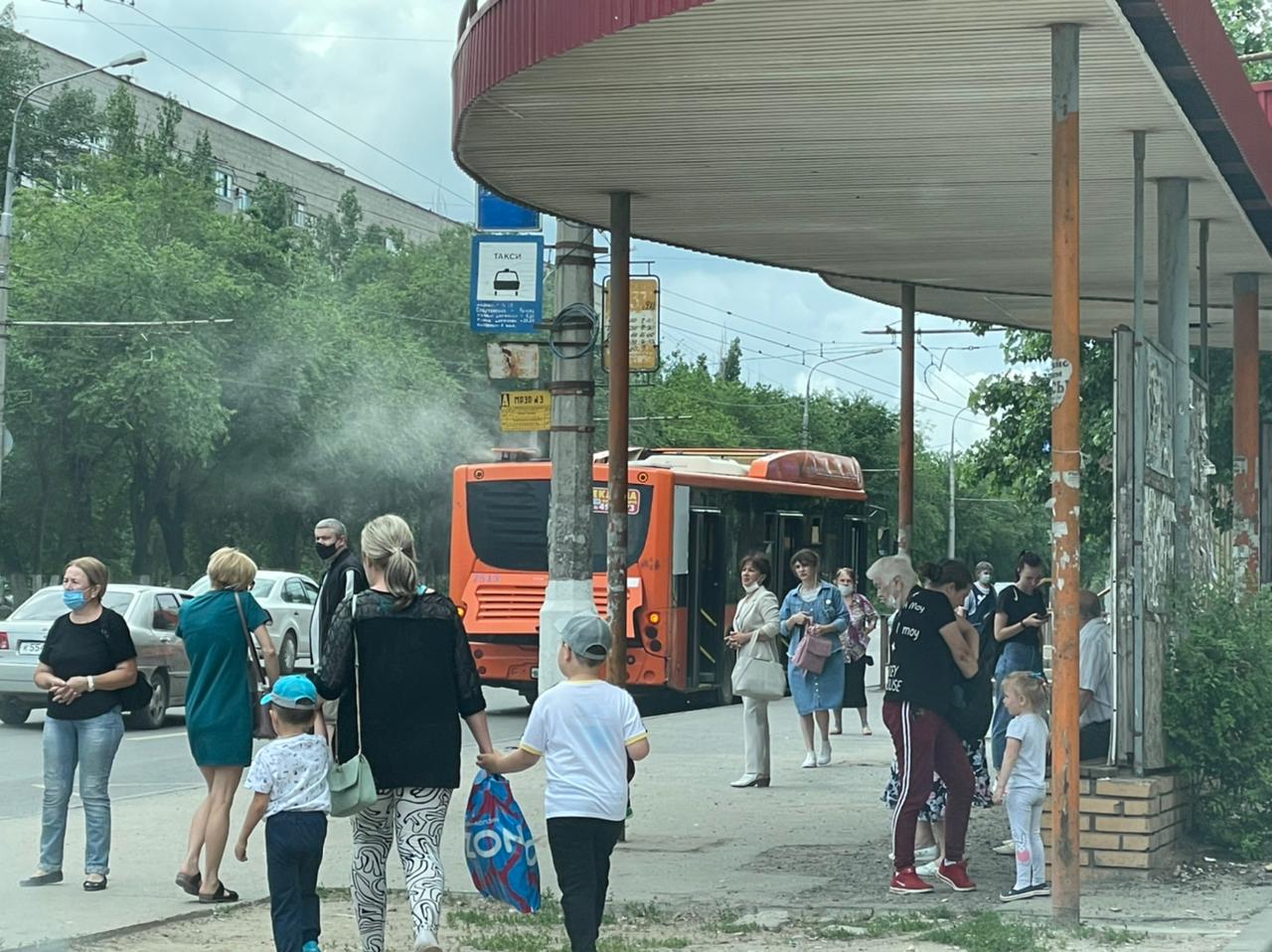 Стали известны причины "возгорания" дачного автобуса на севере Волгограда