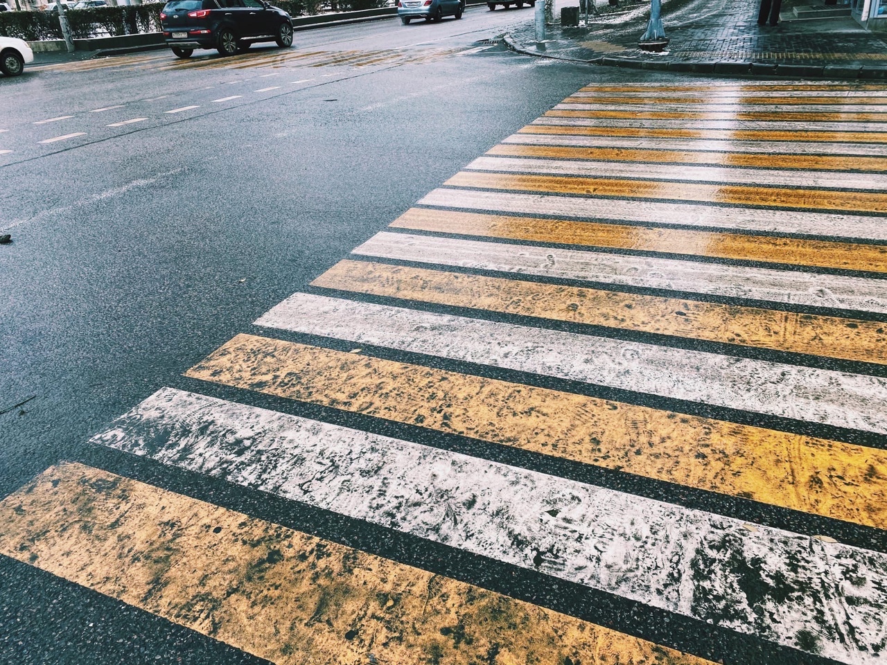 83-летнюю пенсионерку насмерть сбила на «зебре» волгоградка на Logan 