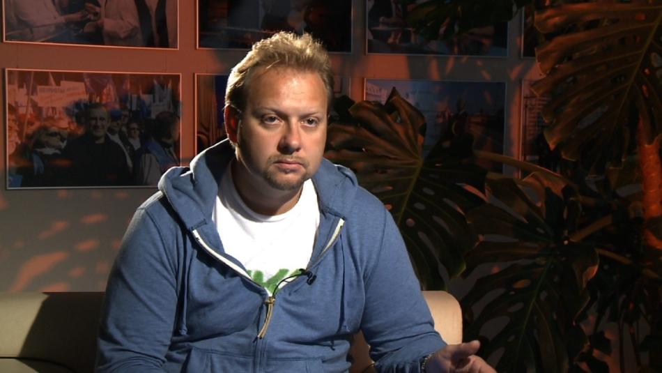 Подонками и дебилами назвал российских оппозиционеров профессор Финансового университета при правительстве РФ