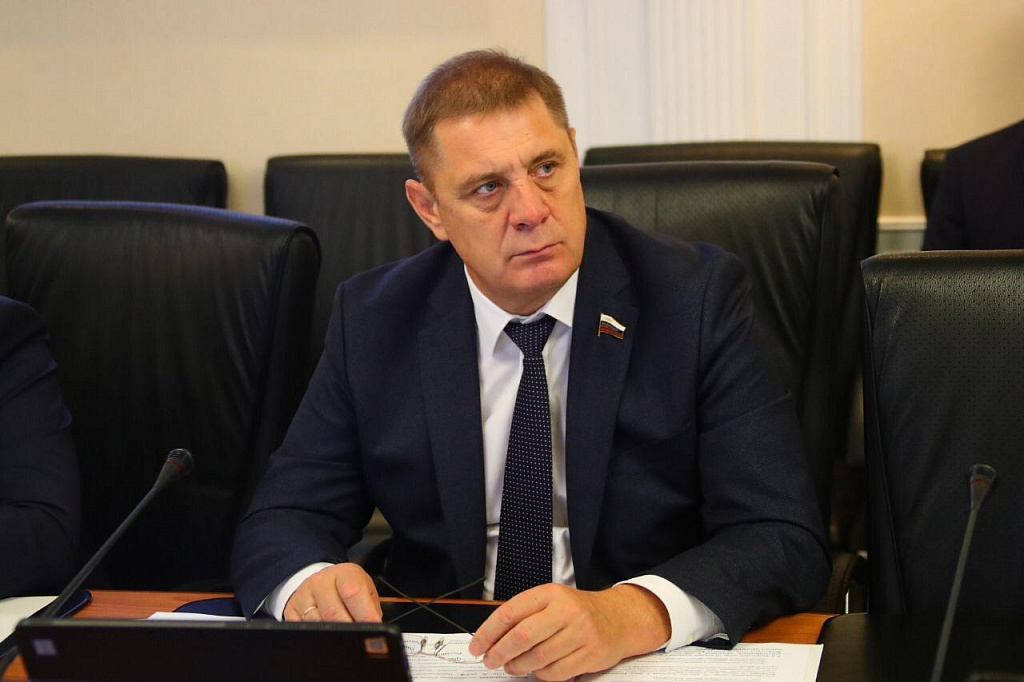 Волгоградский сенатор пошел против системы