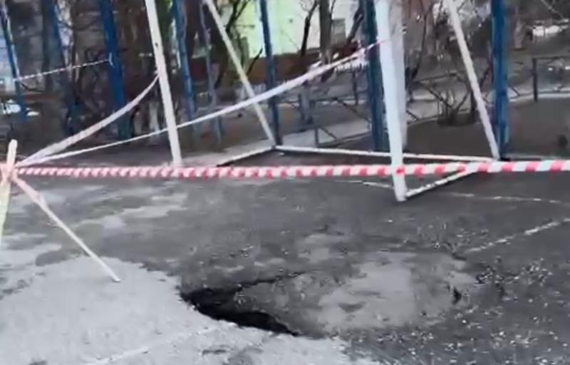 После публикации в «Острове Свободы» на спортивную детскую площадку обратили внимание