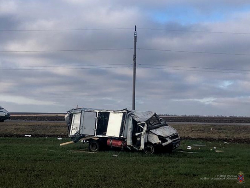 «Переобуйте машины срочно!»: из-за потери управления три авто за сутки попали в аварии в Волгоградской области
