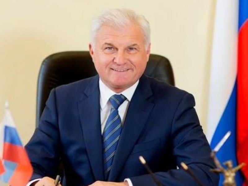Депутат Госдумы Владимир Плотников пропиарился на павших в Великой Отечественной войне и детях из Волгоградской области