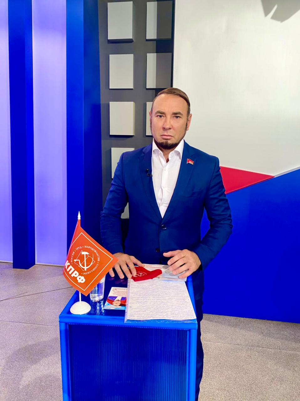 Высокопоставленный депутат Волгоградской гордумы поддержал передачу оружия самопровозглашенным республикам на Украине