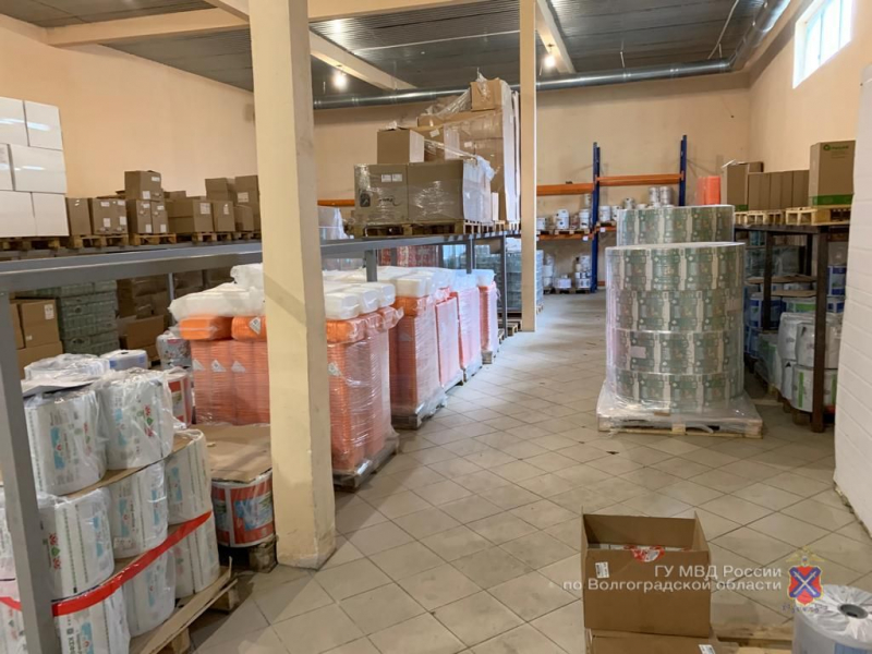 Вместо молока: волгоградских зэков напоили белесой жидкостью за пять миллионов бюджетных рублей