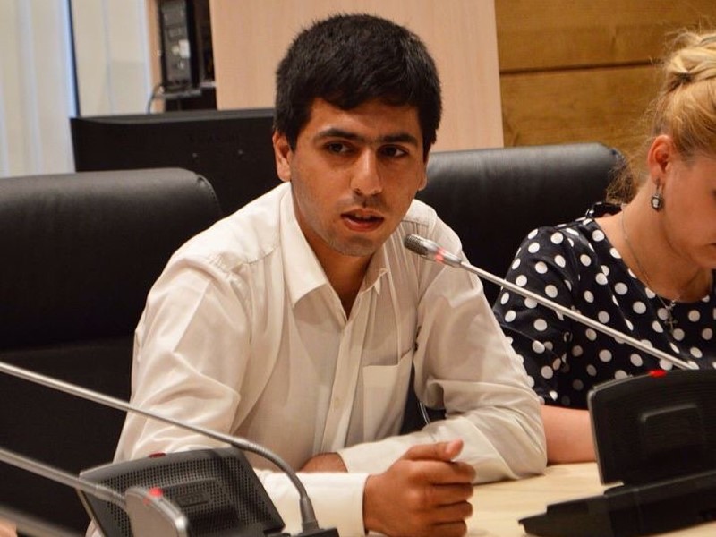 Остановить издевательства миграционной службы попросил главу ГУ МВД по Волгоградской области юрист-защитник приезжих