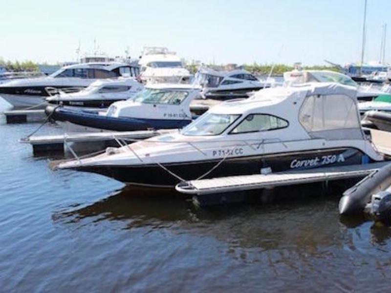 Ведутся поиска катера за три миллиона рублей, плывшего из Волгограда в Махачкалу