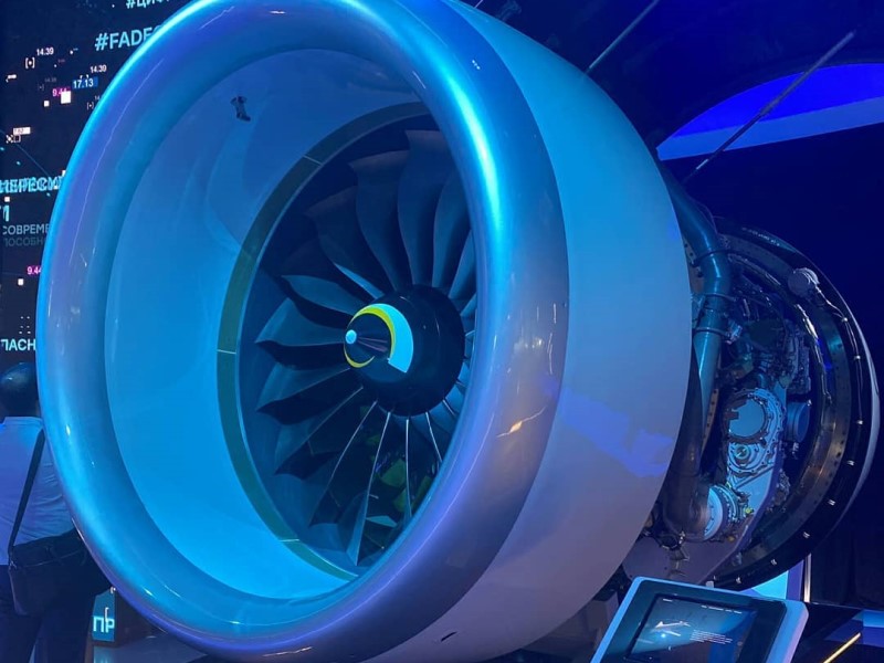 Турбореактивный российский «самолет XXI века» укомплектован подшипниками завода в Волжском