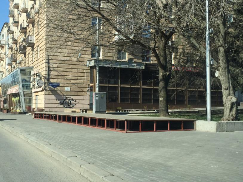 Оптимизм на грани безумия: общепит Волгограда надеется на чудо