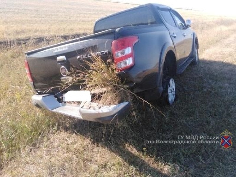 Из-за взрыва колеса в Волгоградской области в больницу попал 54-летний москвич