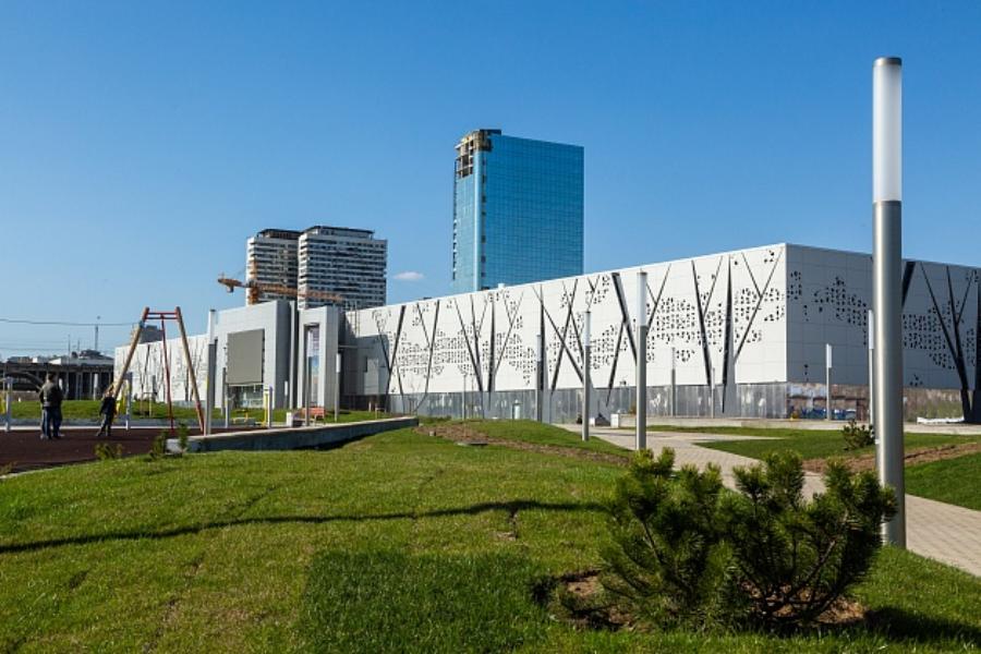 Чиновнику - миллионеру в Волгограде поднимают зарплату