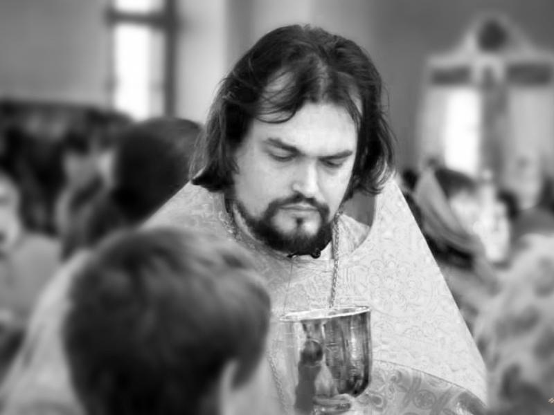 Коронавирус отнял жизнь у волгоградского священника Игоря Секрета 