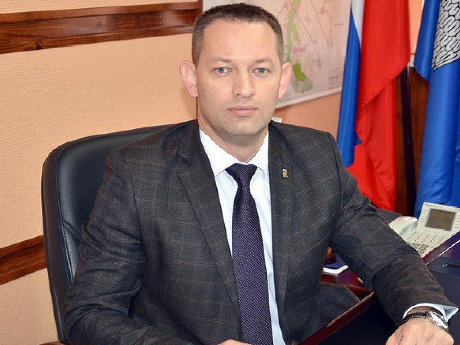 Уголовное дело на мэра Михайловки Фомина завалялось в суде