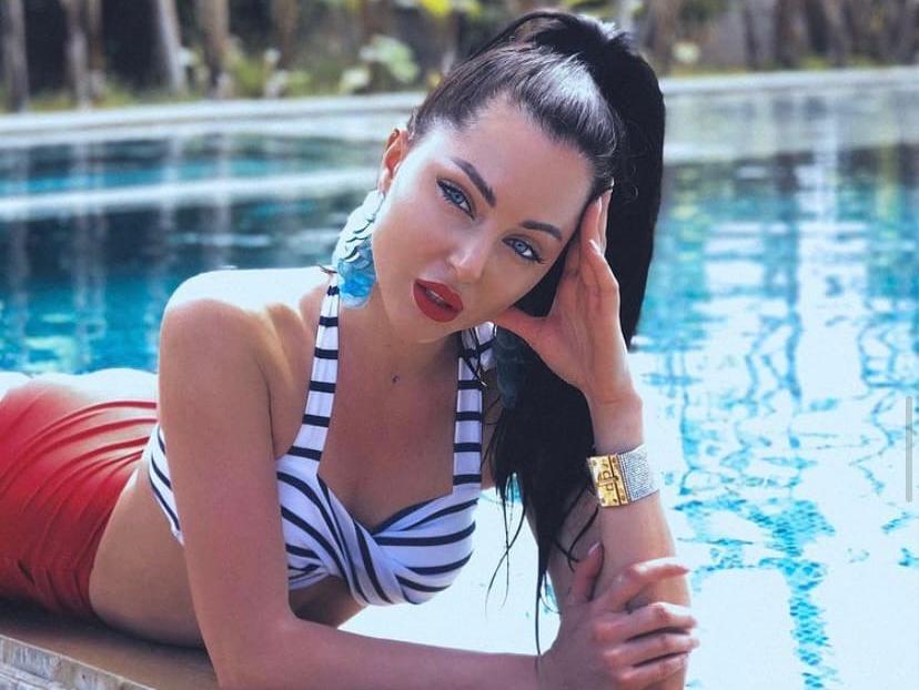 Блогер из Волгограда на спор легла «под нож» хирурга