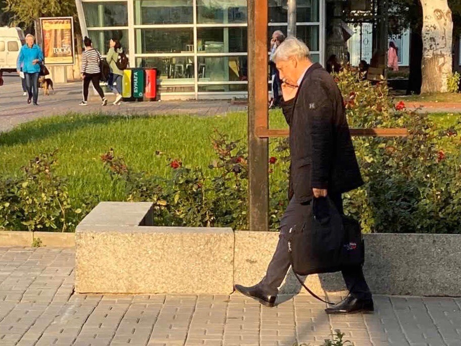 60-летний волгоградский экс-депутат рассказал о пользе интимной близости для государства