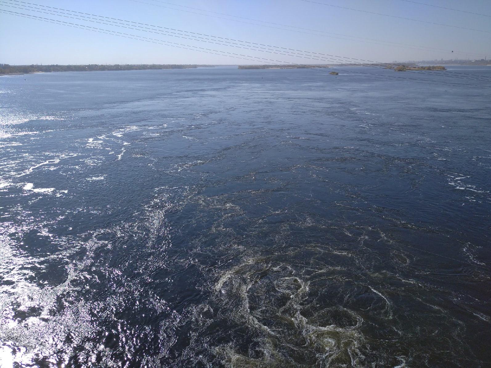 С пониманием отнестись к возможным неудобствам: реверсивное движение протестируют на мосту через Волжскую ГЭС