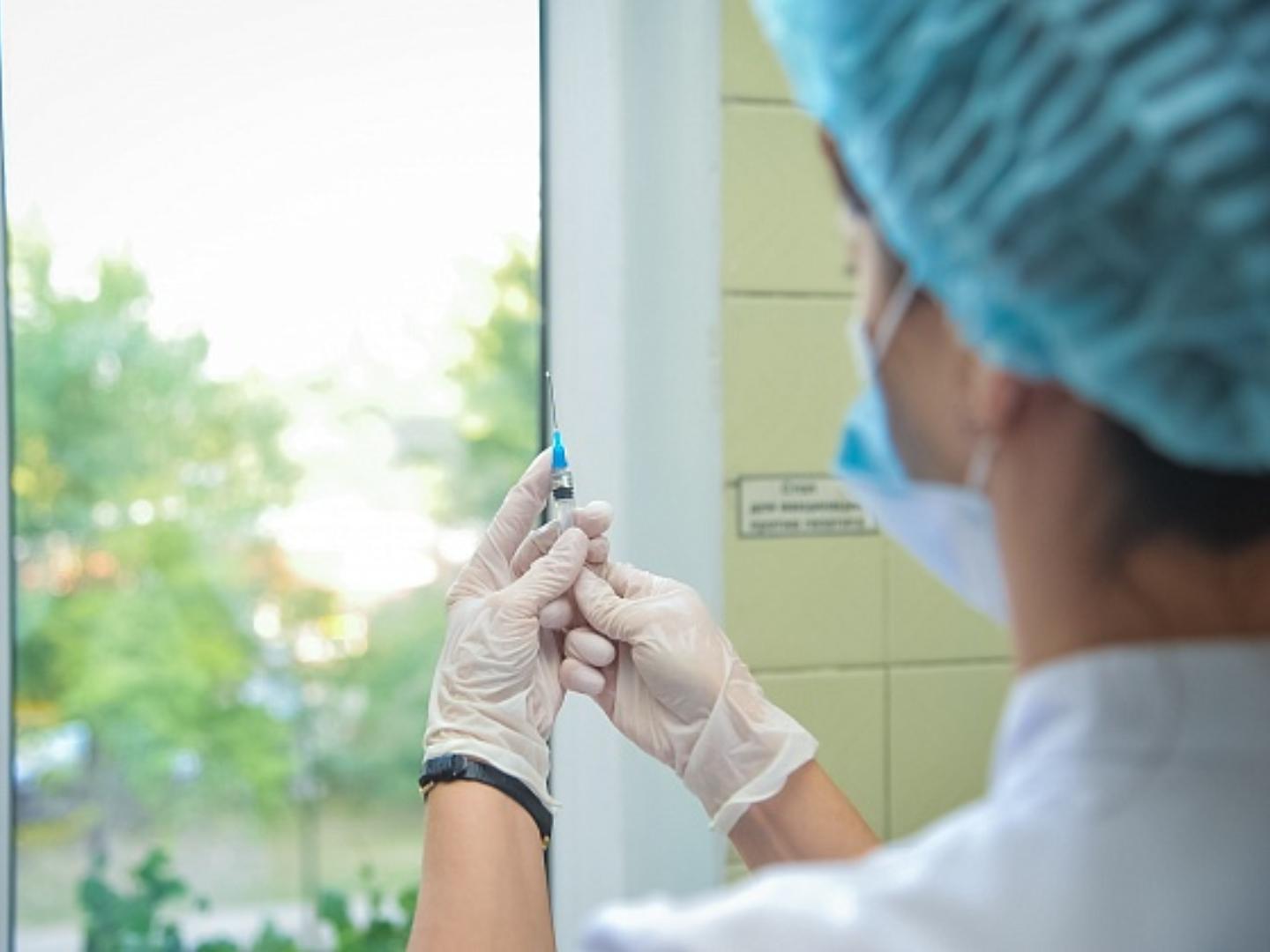 46% населения Волгоградской области сделали прививку от гриппа